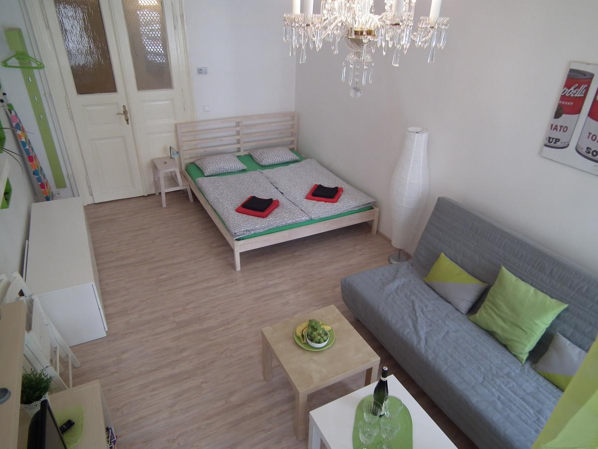 Apartment In The Centre Prag Exteriör bild